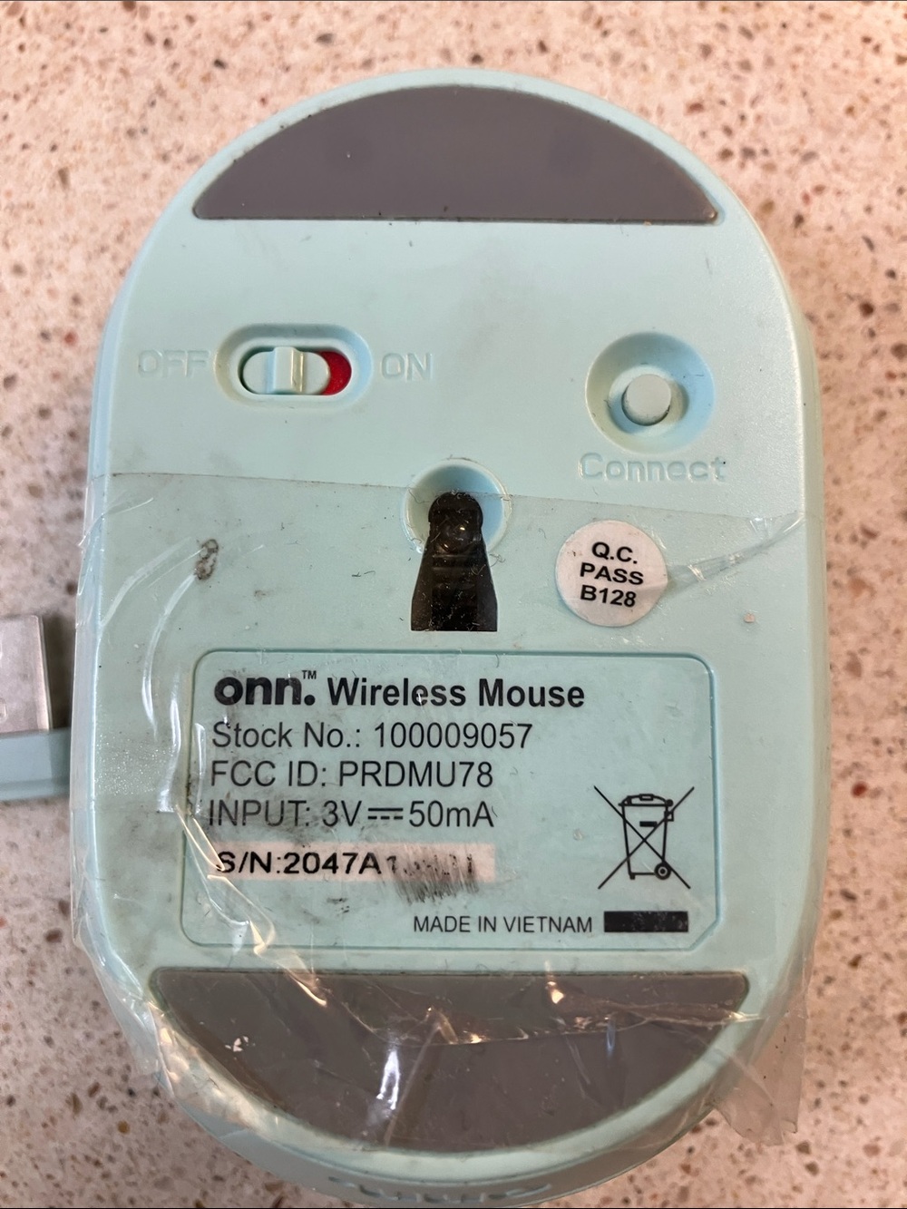 Wireless Computer Mouse with USB Receiver - Picture 2 of 3